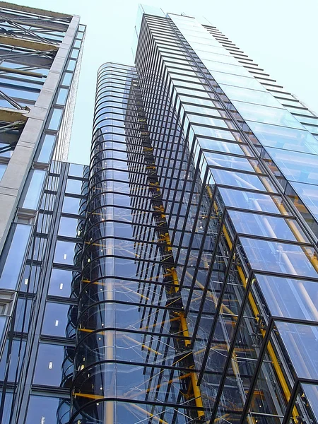 Üveg felhőkarcoló — Stock Fotó