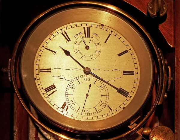 Винтажные часы — стоковое фото