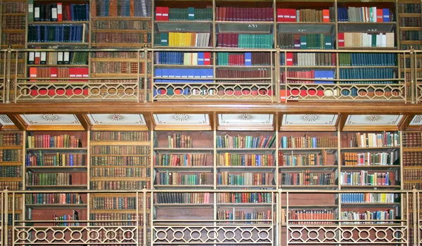 Book wall — Stock Photo, Image