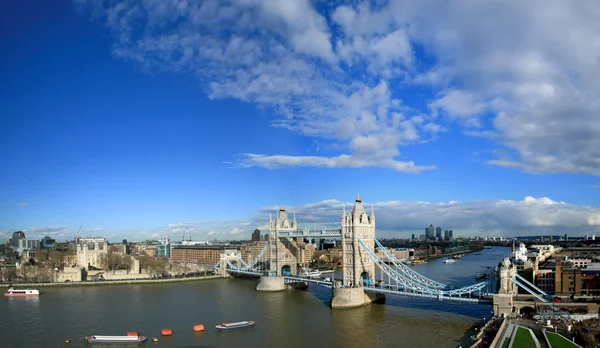 Tower bridge Панорама — стокове фото