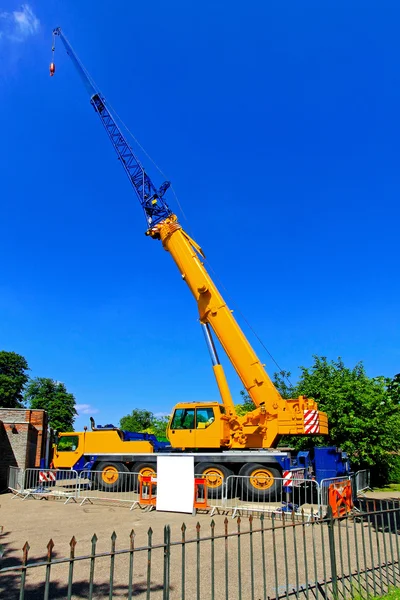 Big crane — Stock Photo, Image