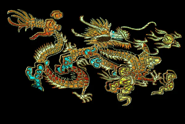 Bordado de dragão chinês — Fotografia de Stock