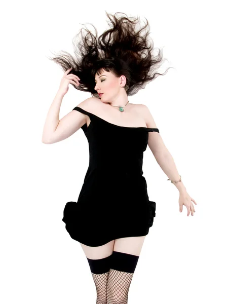 Молода жінка на підлозі з розпущеним волоссям — стокове фото