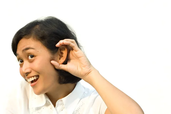 Mujer asiática escuchar conversación — Foto de Stock