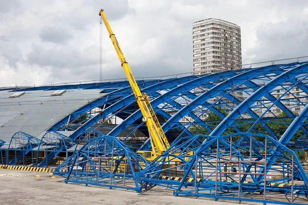 Metal Frame Structure on Decontruction Site — Stock Photo, Image