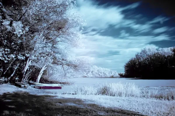 Jezioro zimowe — Zdjęcie stockowe