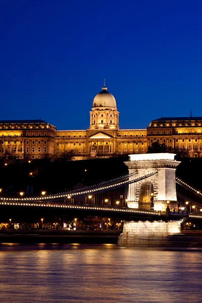 Éjszakai fények Budapesten — Stock Fotó