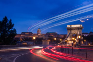 Budapeşte 'de gece ışıkları