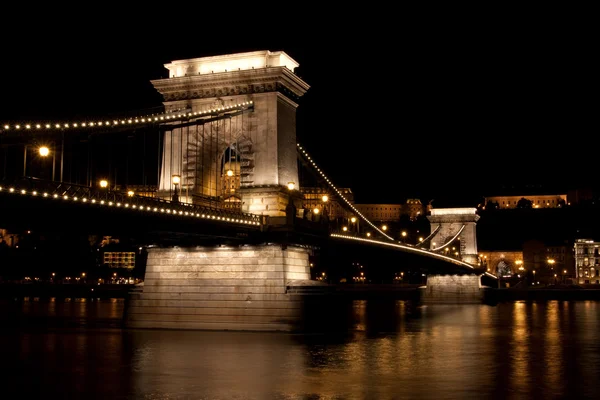 Lampu malam di Budapest — Stok Foto