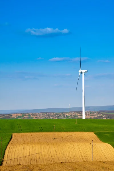 Rüzgar enerji türbini güç istasyonu — Stok fotoğraf
