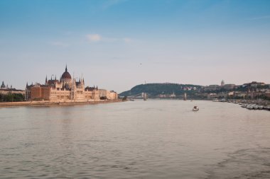 Budapeşte-Macaristan 'da gece ışıkları