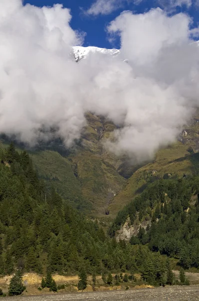 在尼泊尔的山 — 图库照片