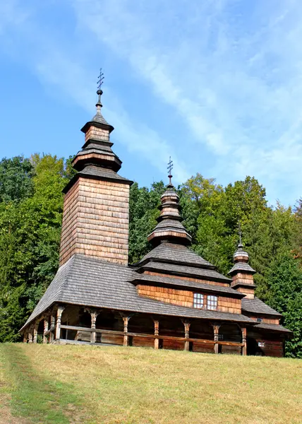 Alte ukrainische Kirche — Stockfoto