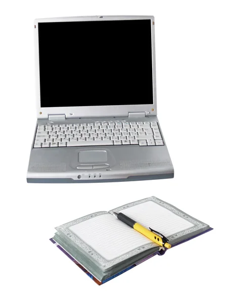 L'ordinateur portable, l'organisateur et un stylo — Photo