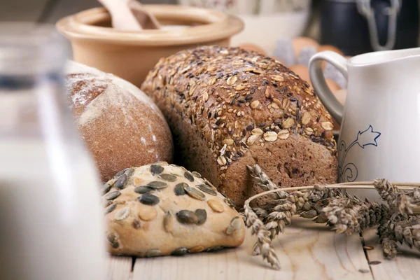 Brood bakken! — Stockfoto