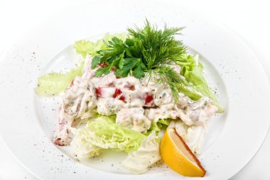 Deniz ürünleri salatası