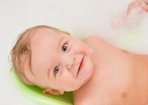 Feliz bebê puro — Fotografia de Stock