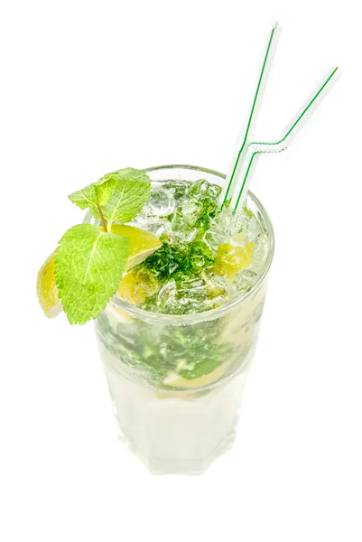Mojito alkohol färska cocktail — Stockfoto