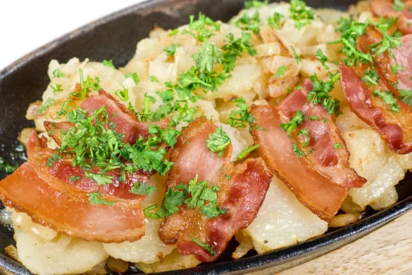 Bratkartoffeln mit Speck — Stockfoto