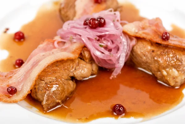 Мясо жареной свинины — стоковое фото