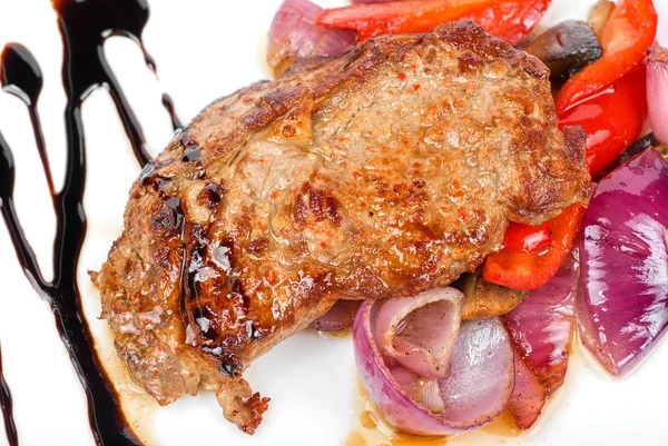 Sebzeli dana biftek — Stok fotoğraf