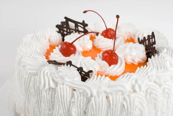 ครีมเค้กเชอร์รี่ — ภาพถ่ายสต็อก