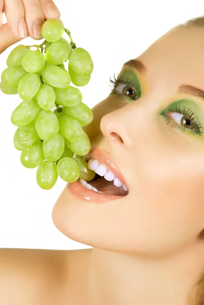 Ragazza con uva — Foto Stock