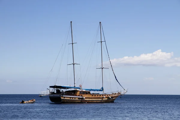 地中海のセーリング船 — ストック写真