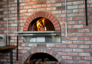 Wood-Fired Pizza Oven clipart