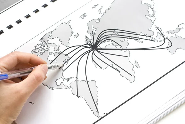 Mapa do mundo com linhas entre as cidades — Fotografia de Stock
