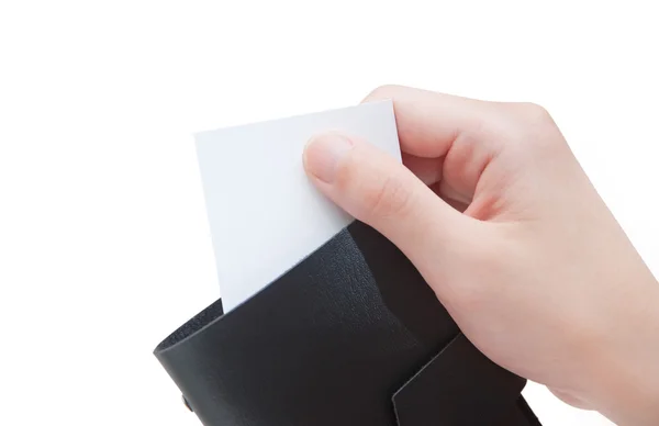 Mão segurando um cartão em branco na carteira — Fotografia de Stock