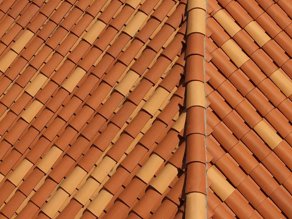 素朴な屋根瓦、背景 — ストック写真