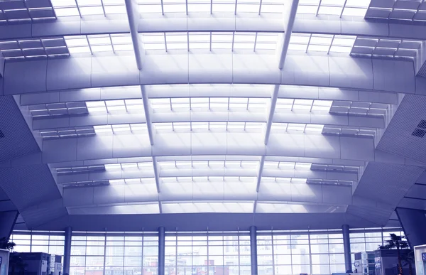 현대적인 비즈니스 건물의 유리 돔 — 스톡 사진