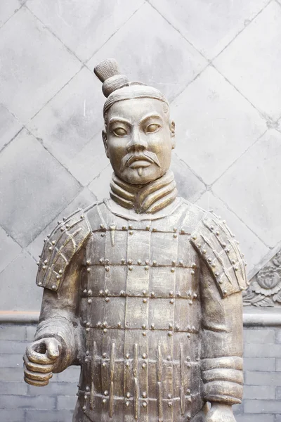 中国西安: テラコッタ戦士の像 (A ストック画像