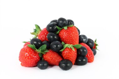 çilek ve böğürtlen