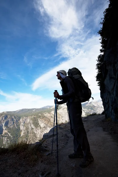 Прогулка в Йосемити — стоковое фото
