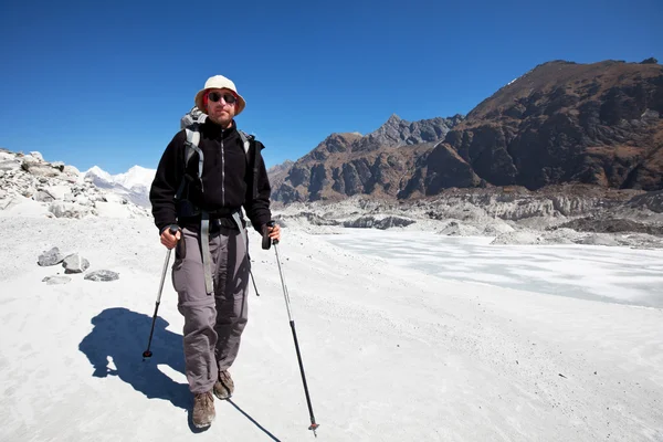 Himalaya yürüyüş — Stok fotoğraf