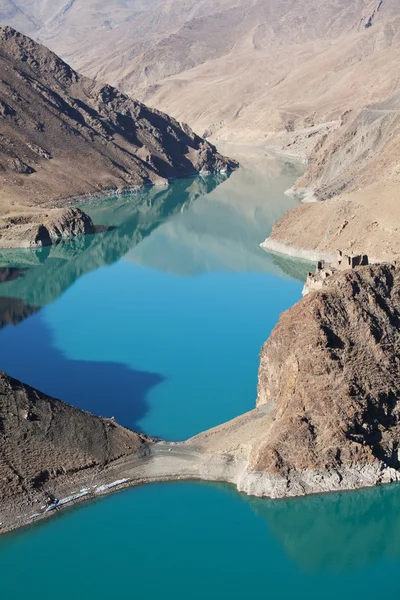 Sjön i tibet — Stockfoto