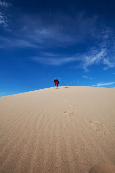 Randonnée dans le désert — Photo