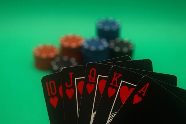 Poker Hand Hjerter Straight Flush - Stock-foto
