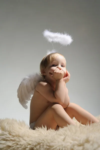 天使的小女孩 — 图库照片