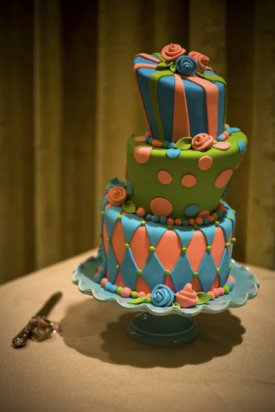 ウエディング ケーキ ロイヤリティフリーのストック画像