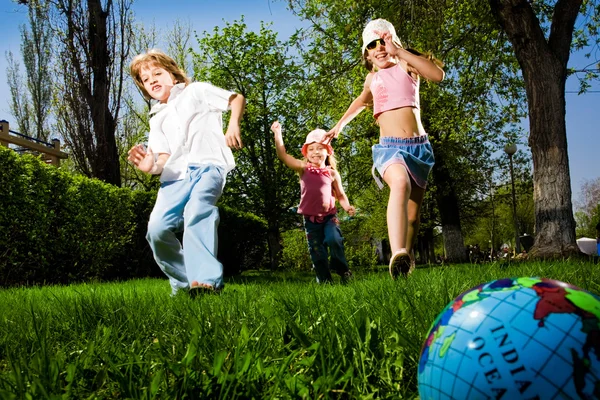 공원에서 아이 들 — 스톡 사진