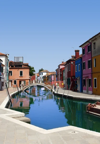 Domy a mosty Benátky — Stock fotografie