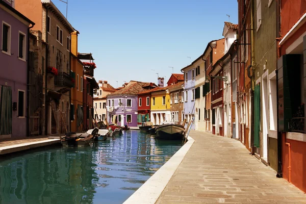 Multi-színes házak, Velence — Stock Fotó