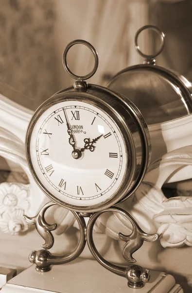 Vintage clock. Sepia — Stock Photo, Image