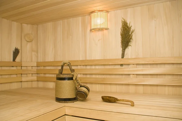Sauna. emmer, cup en pollepel — Stockfoto