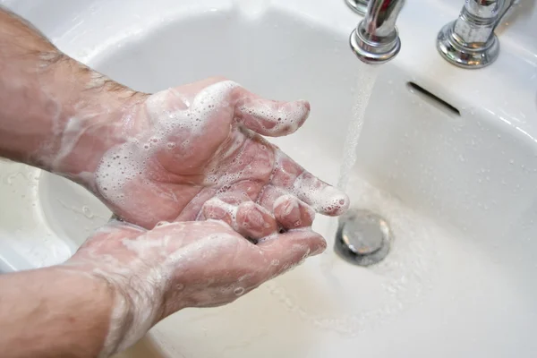 Mycie rąk — Zdjęcie stockowe
