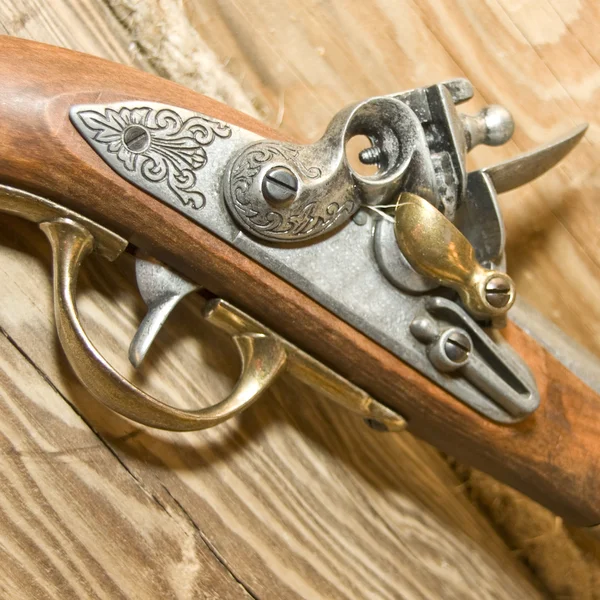 Pistola de madeira retro — Fotografia de Stock