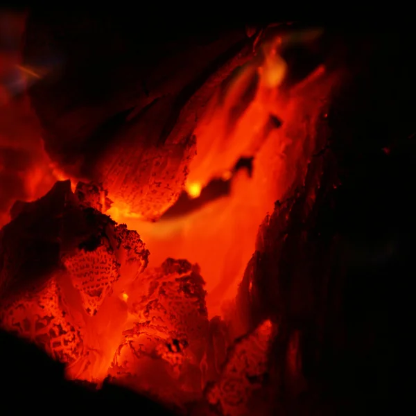 빛나는 석탄 — 스톡 사진